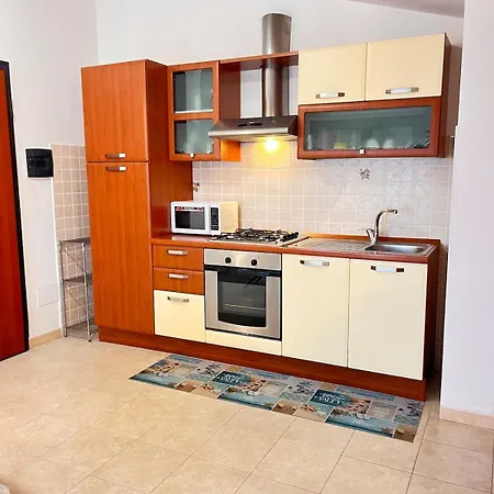 Vacanze Apartment *